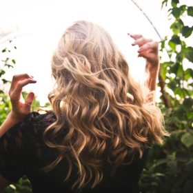 Cheveux